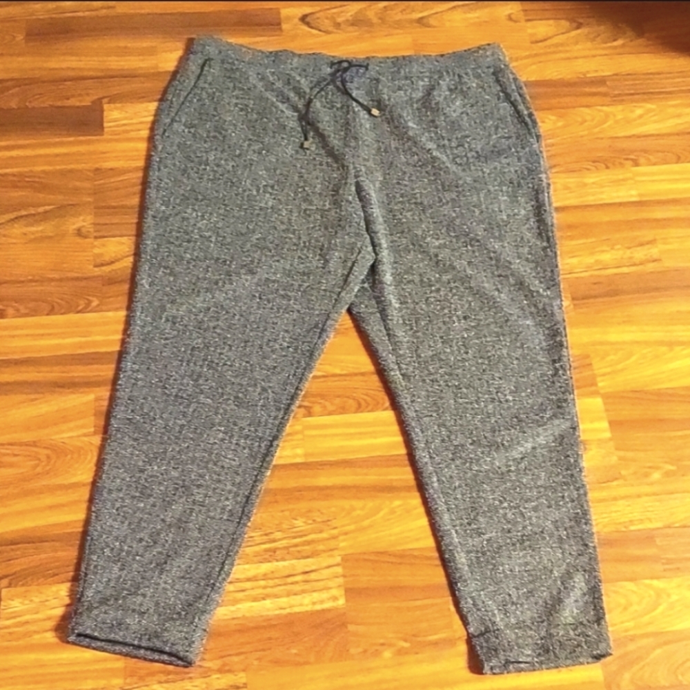 M & G Tweed Ankle Pants